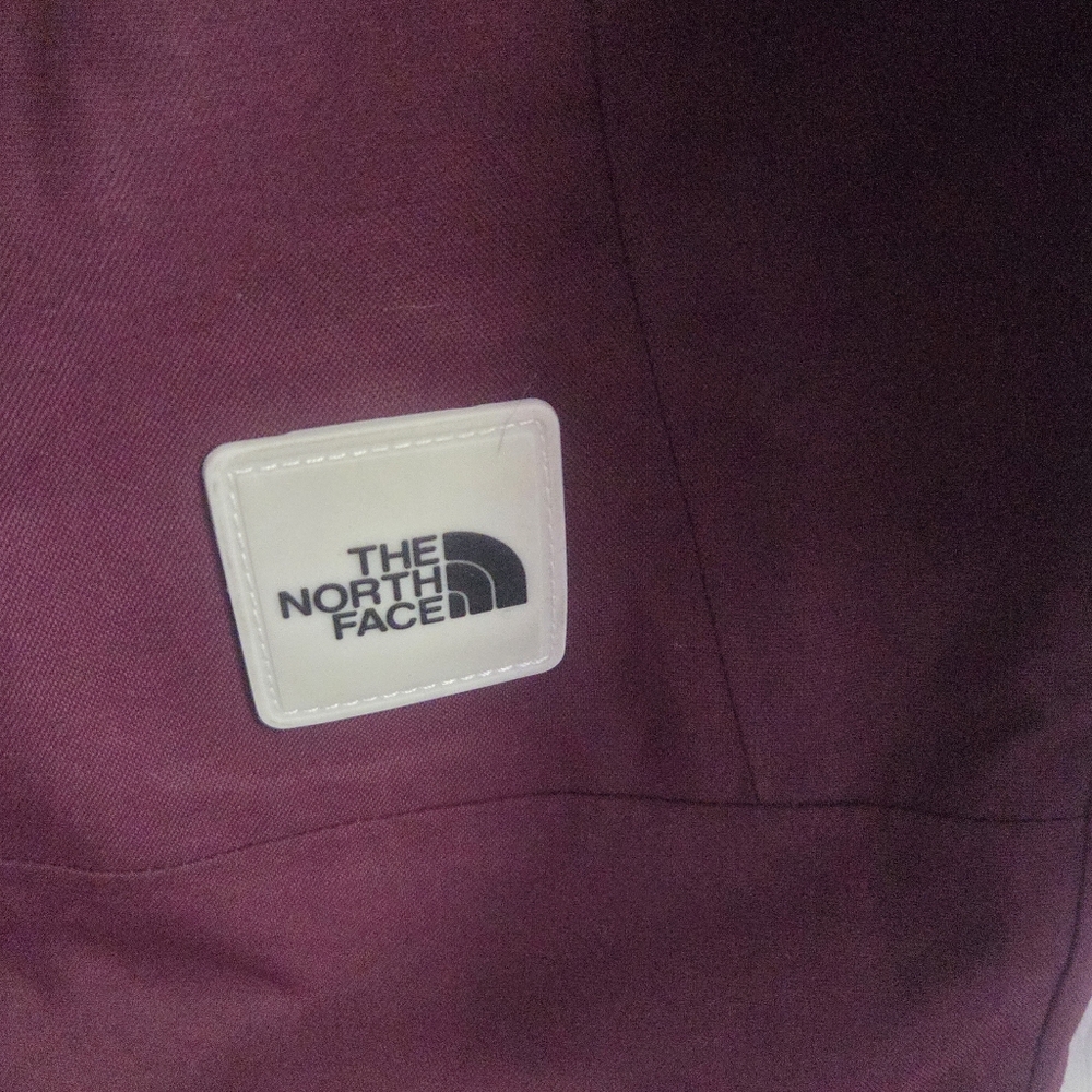 The North Face Burgundy Hooded Jacket - Picture 14 of 16